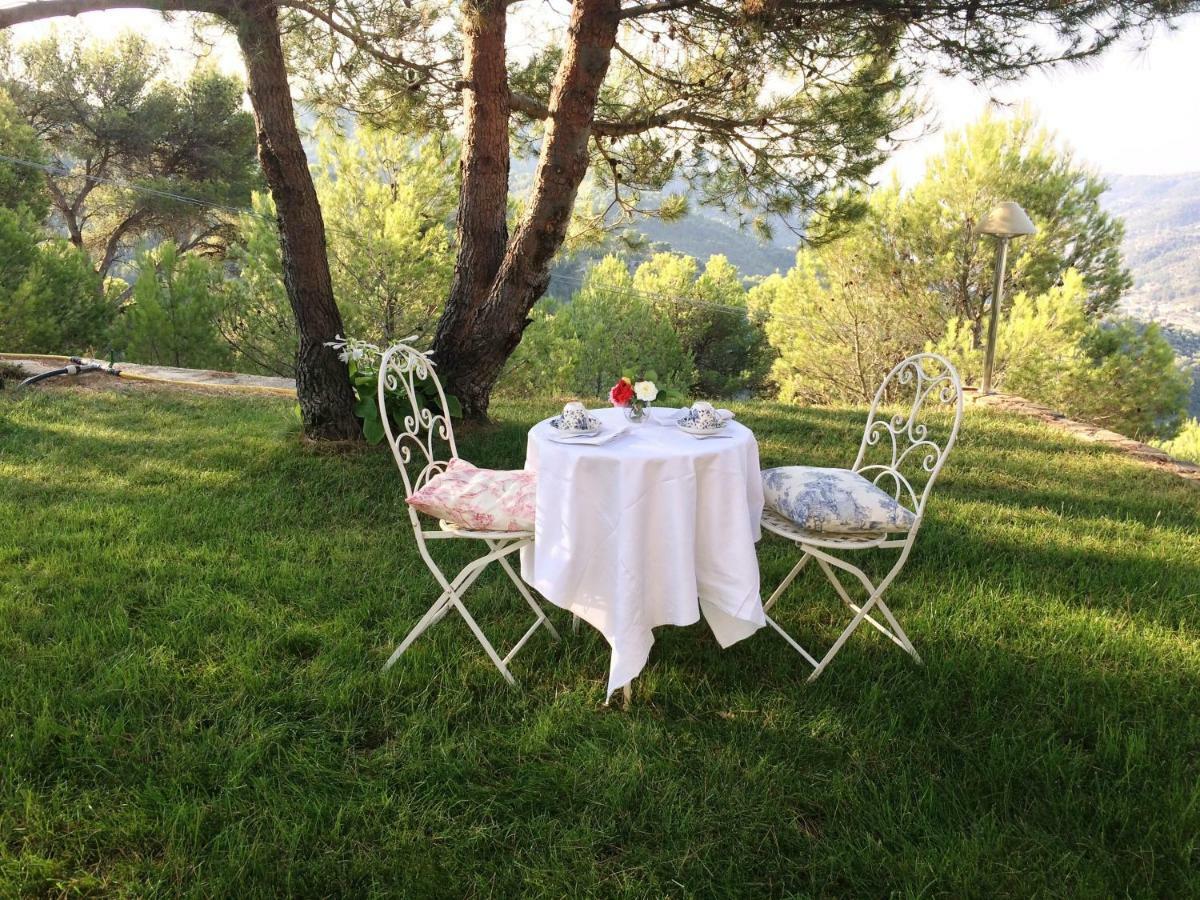 B&B Normanna Dolceacqua Exterior foto